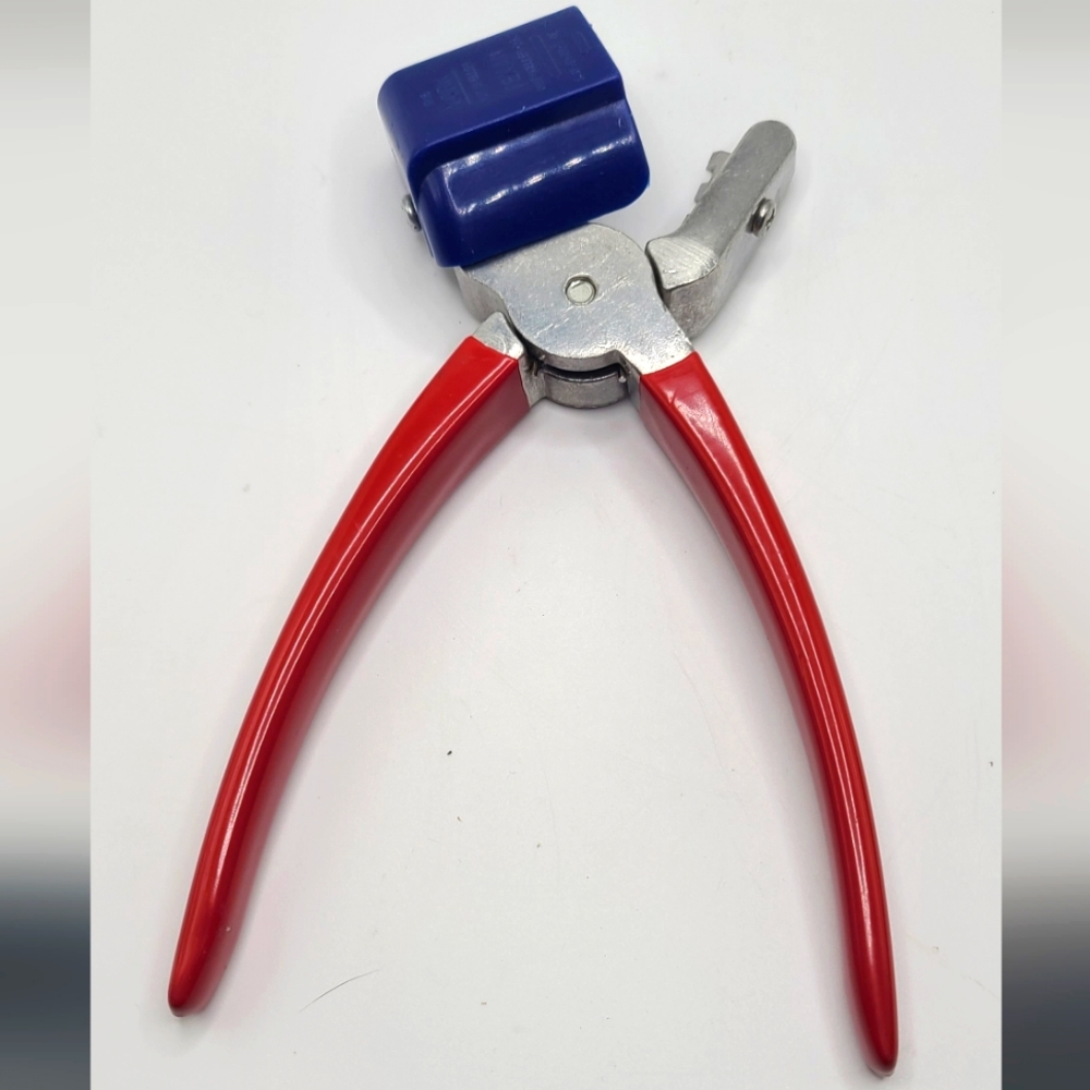 The York Texan Nut Sheller Aluminium Nut Cracker San Angelo, Texas Made in USA